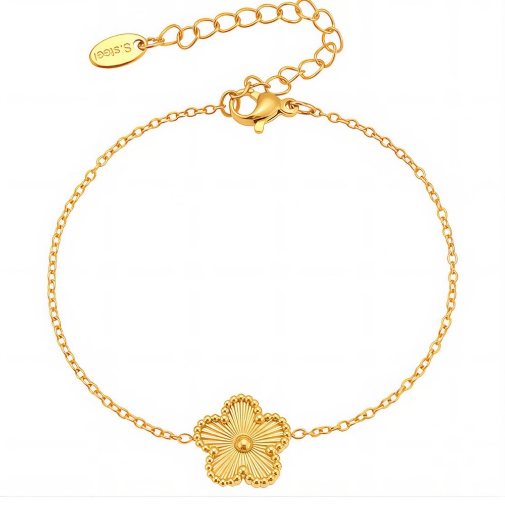 Gold Floral Bracelet 18k plated